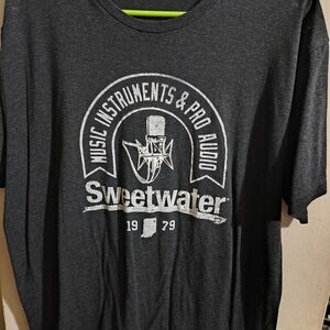 Men's Gray Short Sleeve Tee